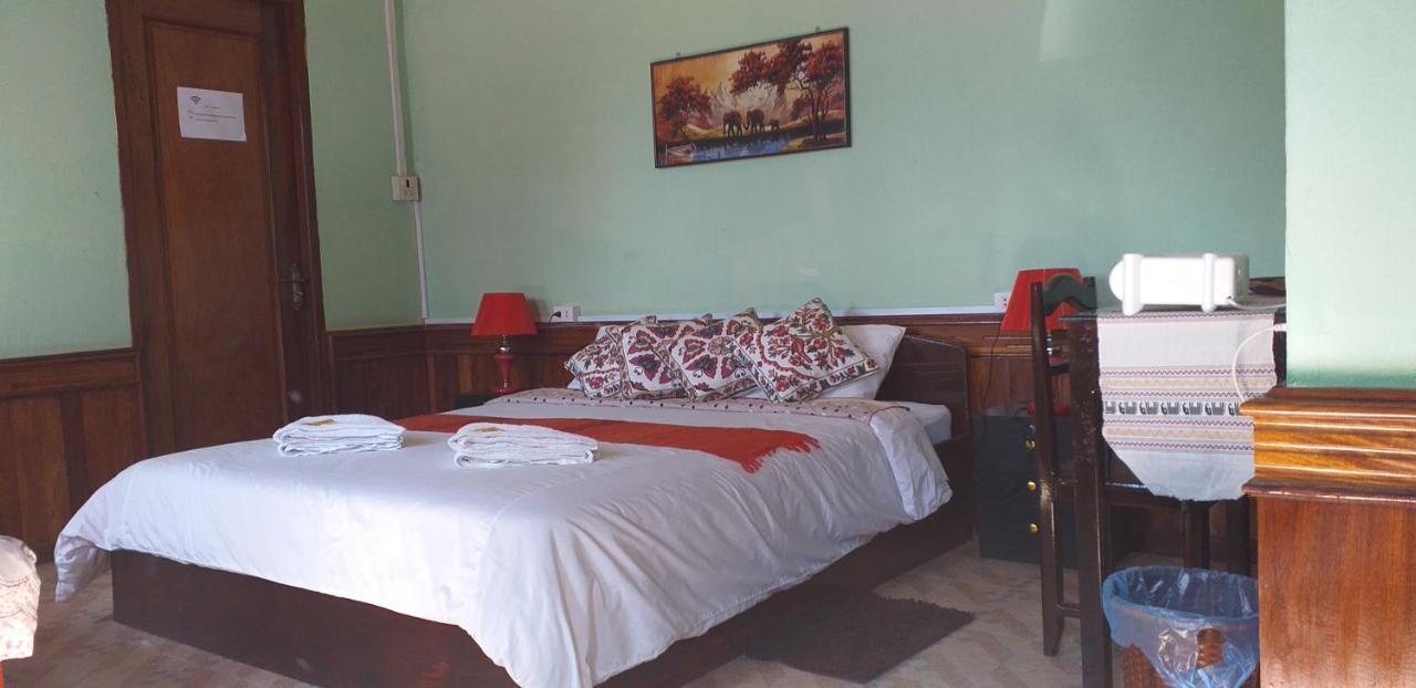 Pukyo Bed And Breakfast Belgian Lao Ban Nangoy Kültér fotó